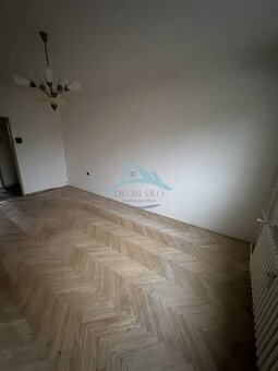 Na predaj 3-izbový byt na rekonštrukciu - 4