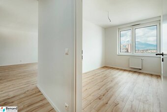 NA PREDAJ 3 IZB. BYTY VO VÝBORNEJ LOKALITE V POPRADE. - 4