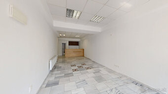 Obchodný priestor v centre Trnavy – ideálny pre vaše podnik - 4