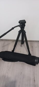 Predam profesionalny fluidny video stativ - 4