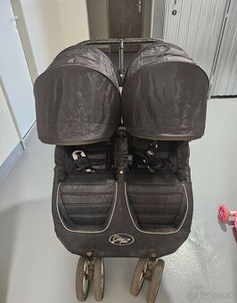 Súrodenecky kočík Baby Jogger City Mini Double - 4