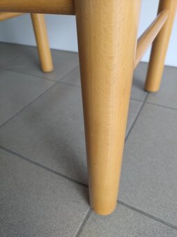 Jedálenská stolička - 4