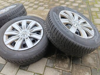 Zimné pneumatiky 215/65 R17 na diskoch - 4