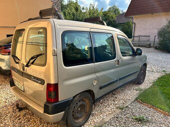 Citroen Berlingo 1. 6 benzín - 4