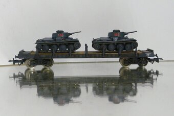 nemecky vojensky vlak  H0 - 4