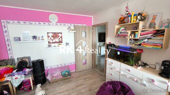 RK4- NA PREDAJ - Tešedíkovo 3-izbový byt s krásnou záhradou - 4