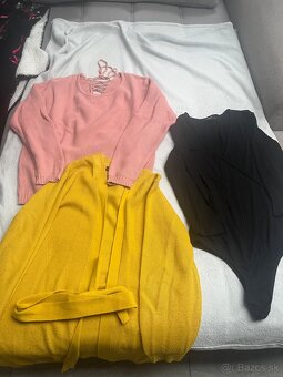 Balík oblečenia veľ. S/M - 4