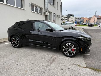 Ford Mustang Mach-E 75,7kWh AWD 4x4, Full LED, ACC - 4