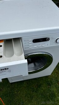 Prémiová práčka Miele Edition 111 (8kg, 1600 ot.) - 4
