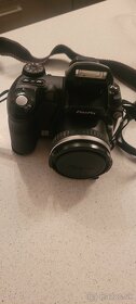 Predám fotoaparát FinePix S 5500 - 4