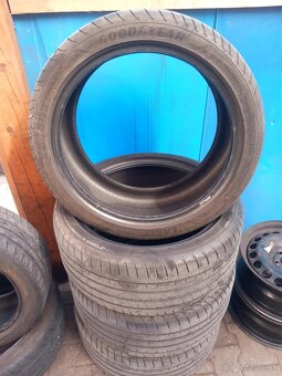 Pneumatiky letné 4ks - GOODYEAR 245/40/R19 - 4