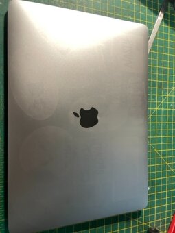 Predám / vymenim Macbook air 13" retina - 4