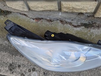 Predné svetlá Ford C-Max II 2010-2014 - 4