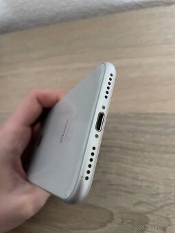 Apple Iphone 8 - 4