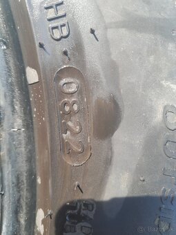 Predám gumy 205/55/r16 cena za kus. - 4