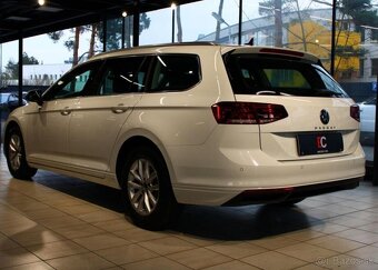 Volkswagen Passat 2.0 TDI 110kW DSG Variant nafta automat - 4