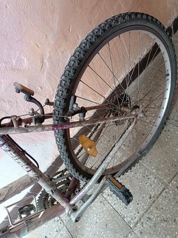 Predám starší horší bicykel - 4