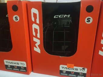Prilba pre deti a juniorov CCM TACKS70 s mriežkou - 4