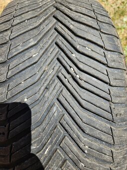 235/45 r18 98Y - 4