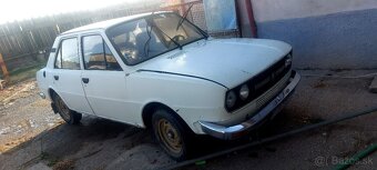 Škoda 105 LS - 4