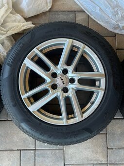 Predám zimné komplety R17 5x112, 215/65R17. - 4