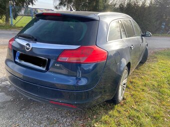 Opel Insignia Tourer 2.0 CDTi 2010 - 4