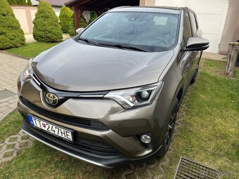 Toyota RAV4 - 4