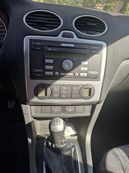 Predám Ford Focus 1.6 66kw 2005 - 4