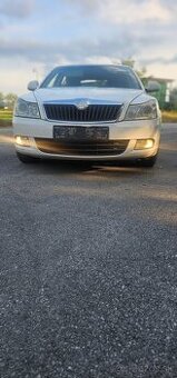 Škoda octavia 2 facelift sedan - 4