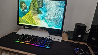 Herný PC + 24palcový LCD + podsvietená myš a klávesnica - 4