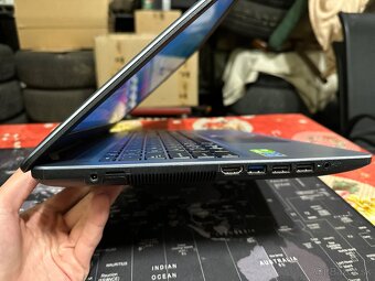 Predám notebook Asus VivoBook X540UB - 4
