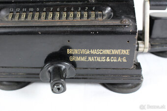starožitná počítačka Brunsviga - 4
