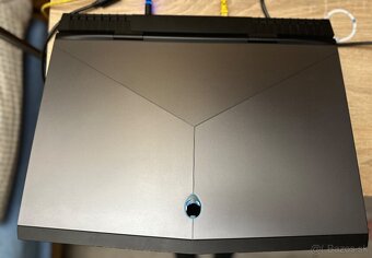 Alienware 17 R5 - 4
