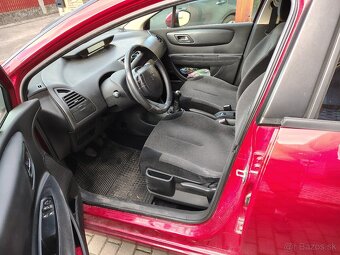 Citroën C4 Hatchback (2010) – benzín 1.4, 5-dver - 4