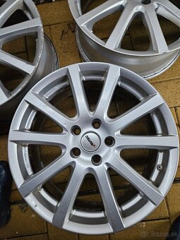 Predám sadu diskov Alutec 18 palcov - 4