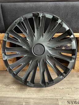 Sada 4 krytů kol / poklic Michelin (16") - 4