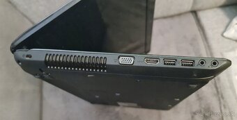 Asus A52J a Asus X52J - 4