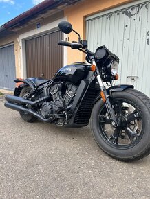 Indian Scout Bobber Sixty - 4