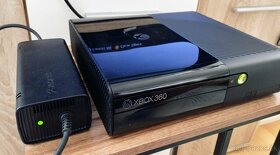 XBox360 E 250GB + kinect + pad (po repase) - 4