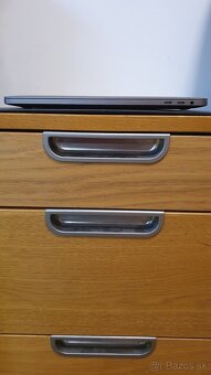 Macbook Pro A1707 - 4