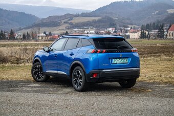 Peugeot e2008 100kW KOŽA, VIRTUAL, 360 KAMERA, CarPlay - 4