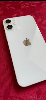 iPhone 12 mini 64 GB - 4