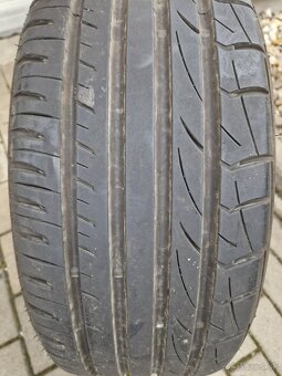 225/45R18 letné - 4