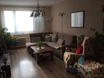 TOP NOVÁ CENA/ Sever/BnB priestranný 3 izbový byt na predaj - 4