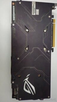 ASUS ROG STRIX RX580 8G GAMING - 4