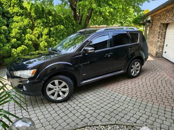 Mitsubishi Outlander 2,2 diesel, Automat., 7 Miestne. - 4