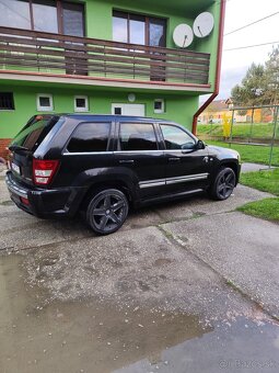 Jeep Grand Cherokee srt8 - 4