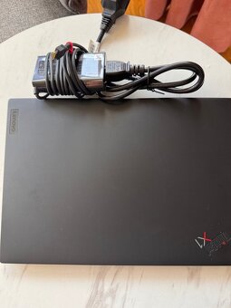 Superlahky takmer novy Lenovo X1 Nano i5-11g 16GB - iba 900g - 4