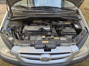 Predám Hyundai Getz 1.4, 71kW, r.2005 - 4