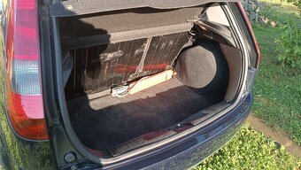 Ford Fiesta rv 2005, 113000 km, 1.3 benzín - 4